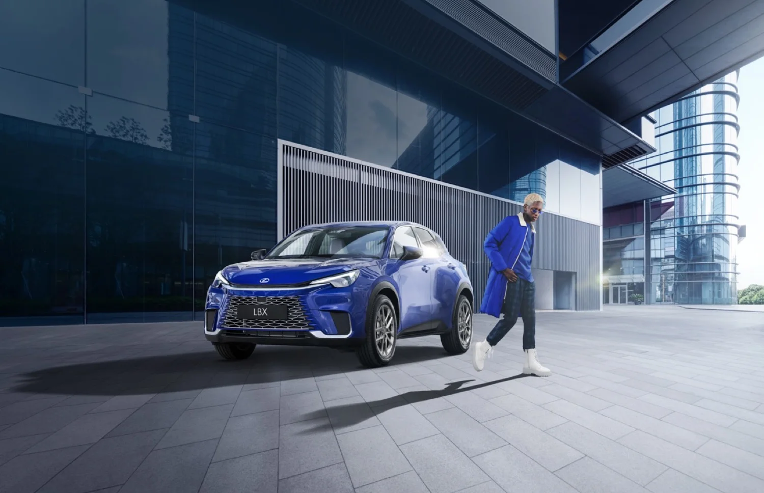 Lexus busca que el 80% de sus ventas sean autos electrificados